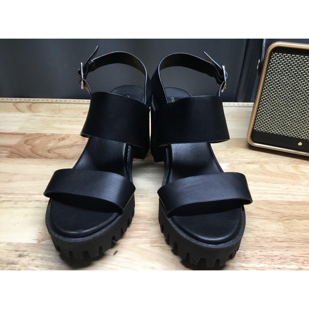 Madden Girl G-Starry Chunky Lug-Sole Platform Sandals Women's 10 Black Leather